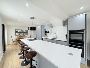 Photo 20- click for photo gallery